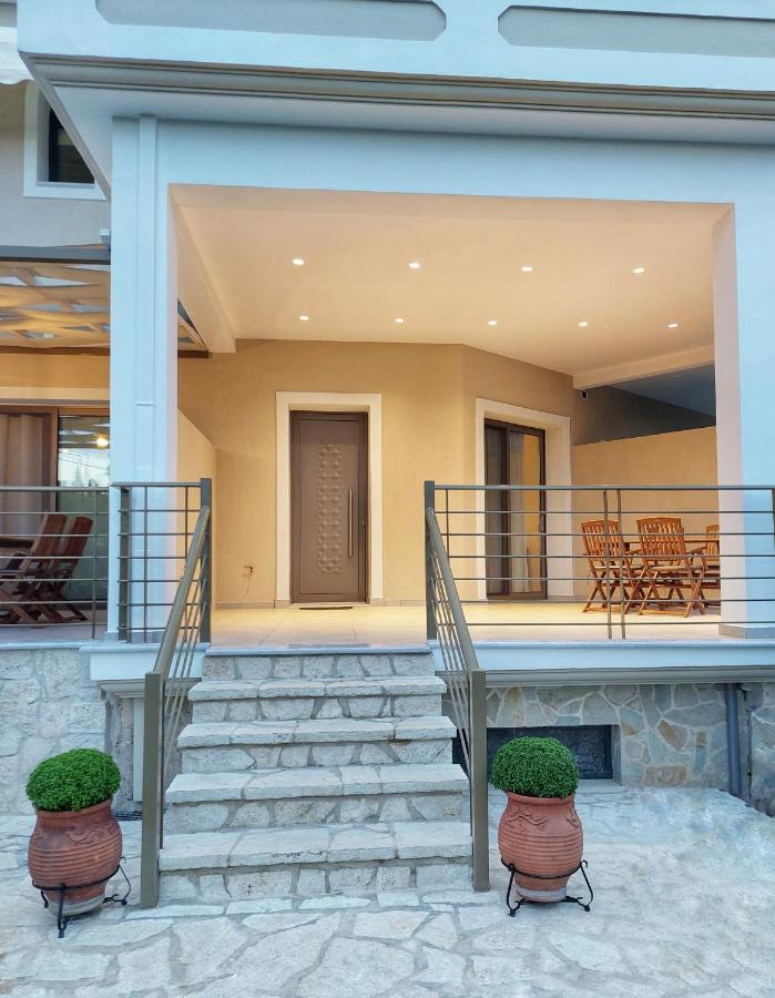 Phoenix Apartments Парга Экстерьер фото